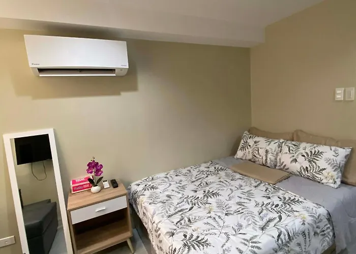 Cozy Cityscape Grand Tower Aparthotel Cebu